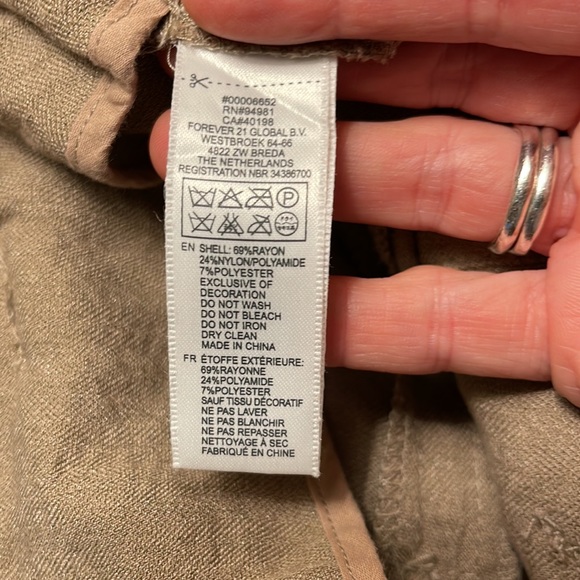 Forever 21, 2 pairs high waisted shorts with matching belts. - Picture 4 of 8